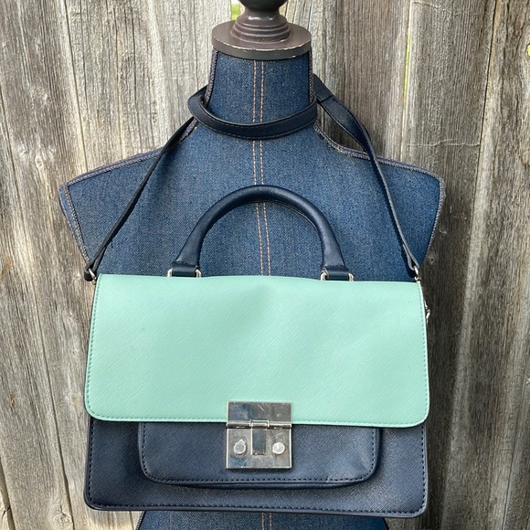Zara crossbody bag - Picture 1 of 13